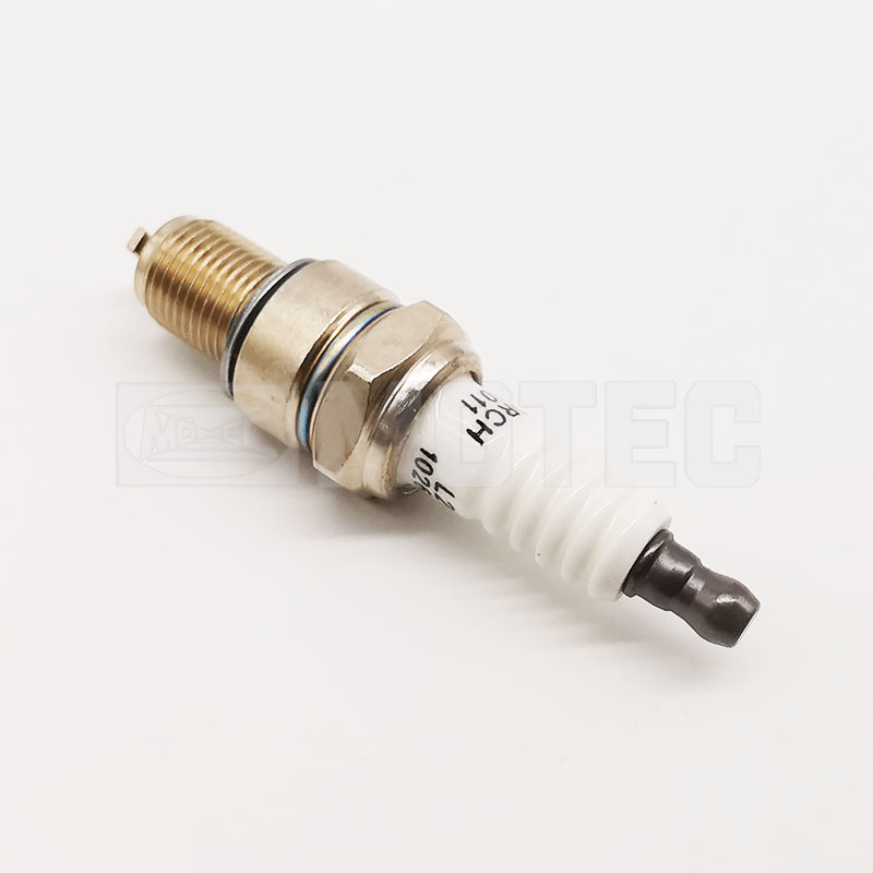 1026106GAA High Quality Spark Plug for GWM WINGLE 5 2.2 DEER SAFE ZX ADMIRAL GRANDTIGGER JAC REFINE 2.4 Car Auto Spare Parts